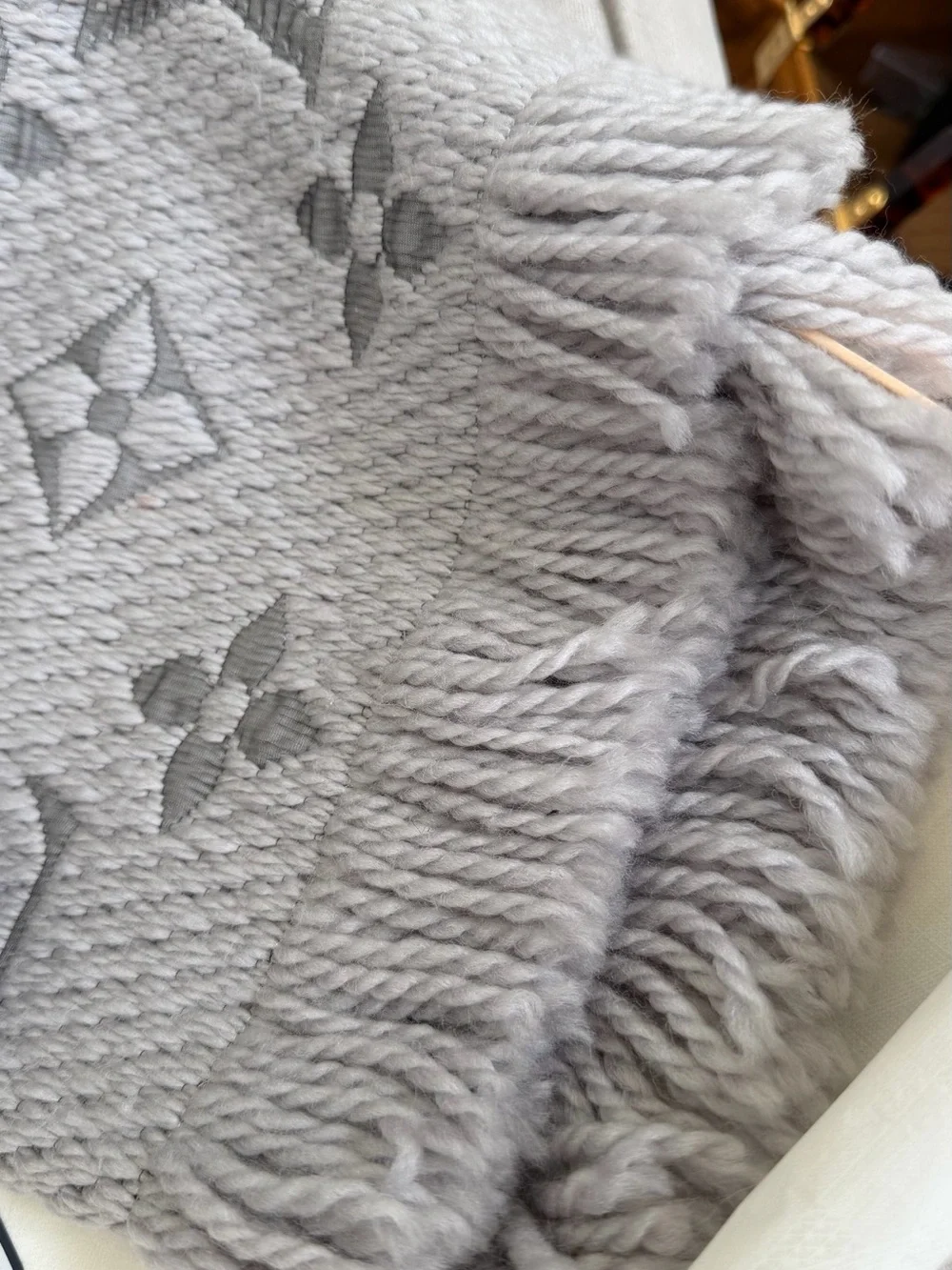 LOUIS VUITTON GRAY LOGOMANIA WOOL SCARF